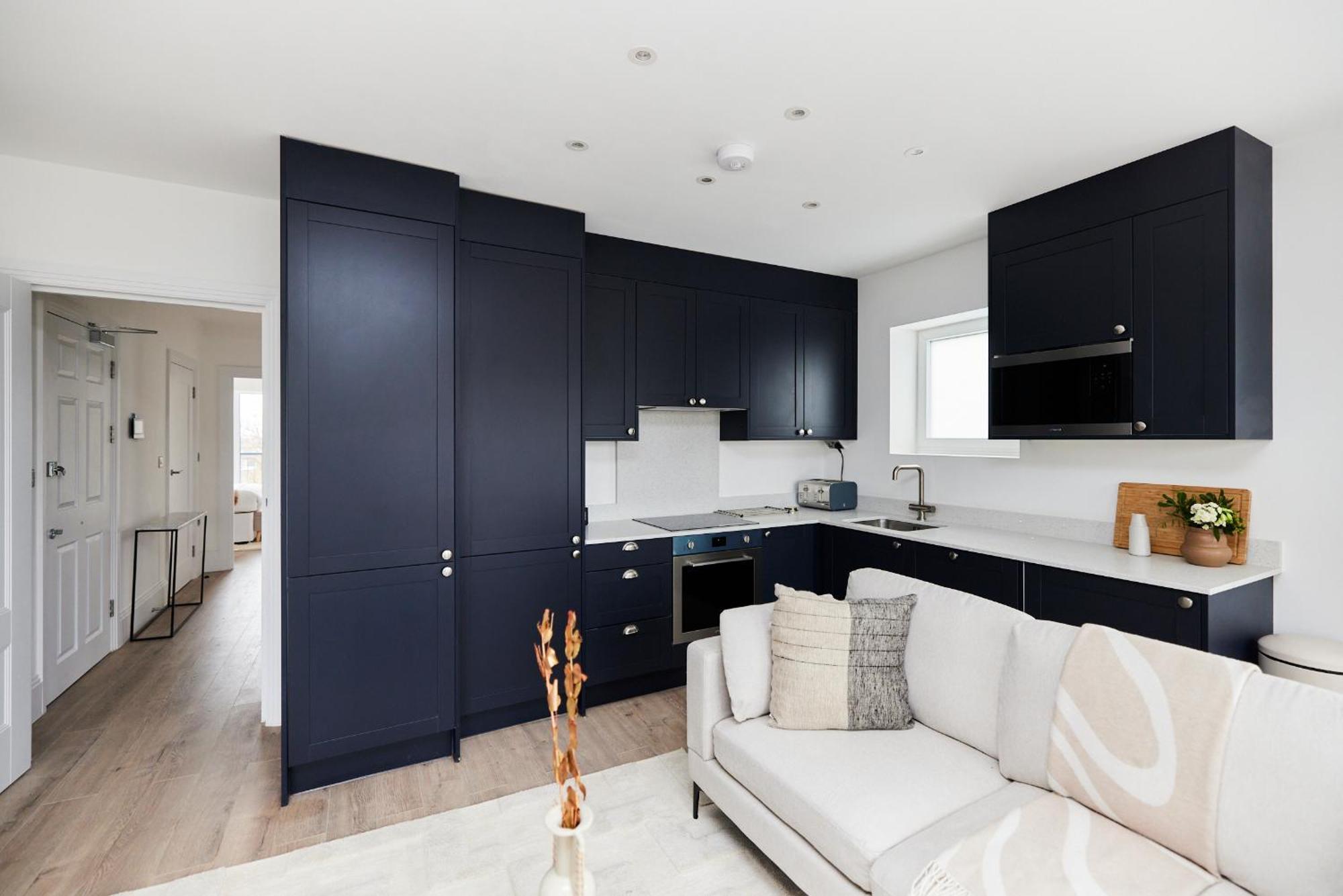 The Wembley Park Corner - Classy 2bdr Flat With Balcony