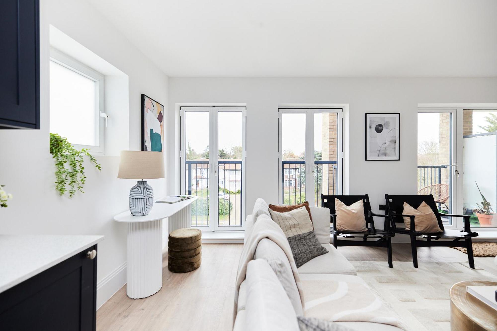 The Wembley Park Corner - Classy 2bdr Flat With Balcony *